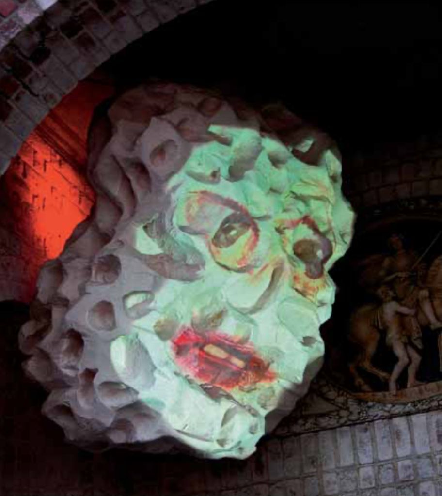 Al Pac una mostra di Tony Oursler