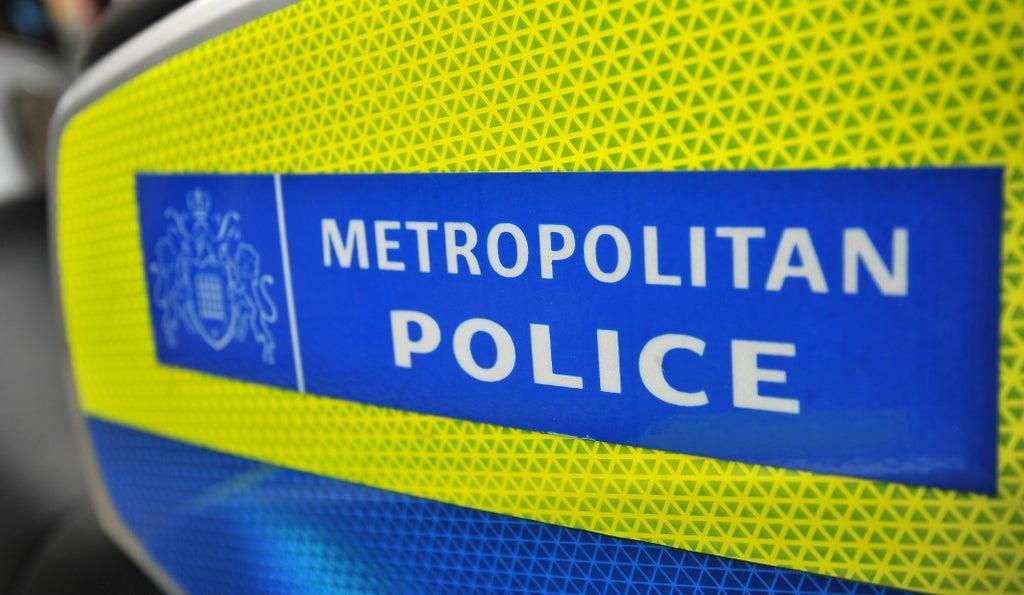 Met Police apologises for strip-search of Hackney schoolgirl