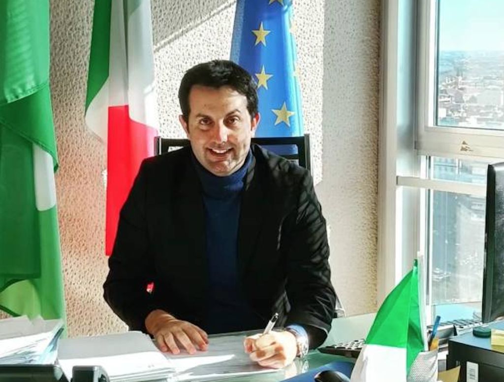 Giuseppe Galdiero UN AMICO IN REGIONE Comitato Elettorale Regione Lombardia 