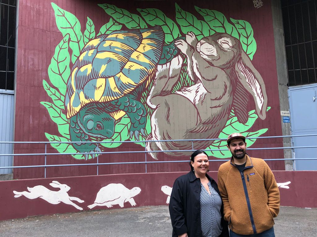 LUCAMALEONTE, PER ANOTHER WORLD CREA LA LEPRE E LA TARTARUGA A VIA DINA GALLI