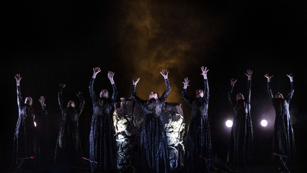 SUPPLICI di Euripide al Teatro Carcano di Milano