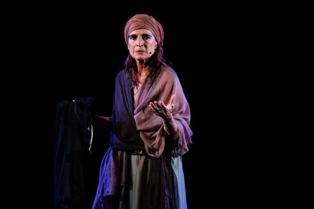 LINA SASTRI in Maria Maddalena al Teatro Menotti di Milano