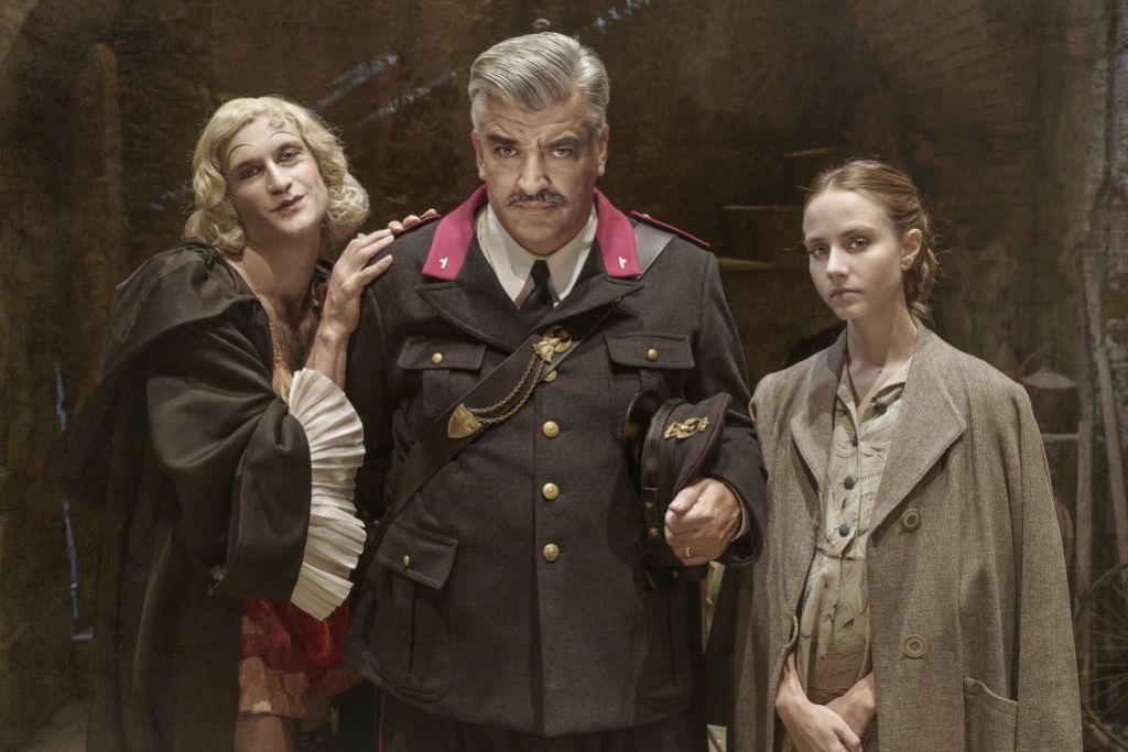 METTICI LA MANO Commedia di Maurizio De Giovanni al Teatro Menotti Luigi Perego 