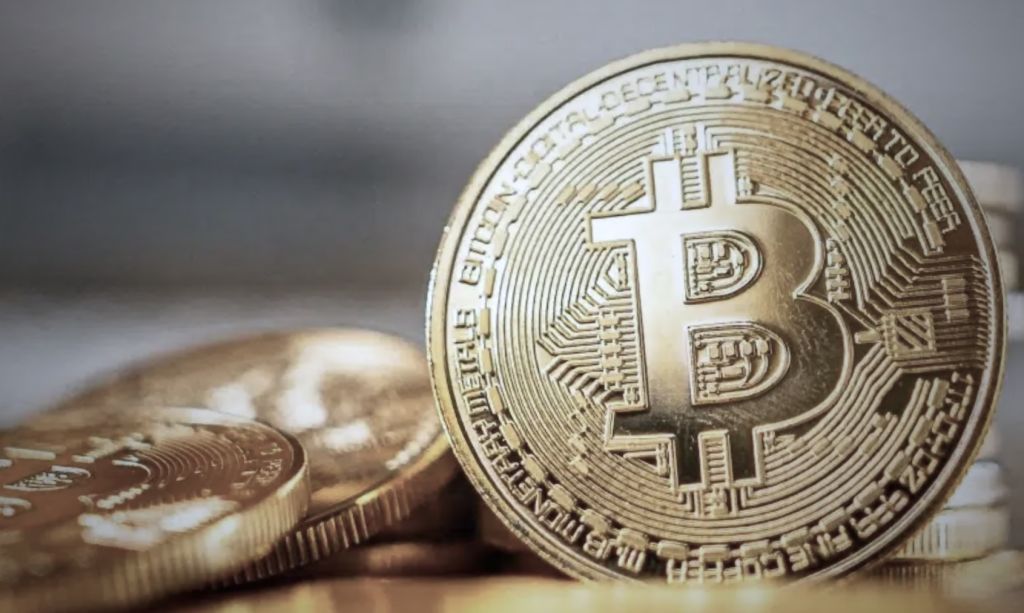 Comprare Bitcoin in tabaccheria, ATM in Italia, si è possibile: come fare e dove acquistare