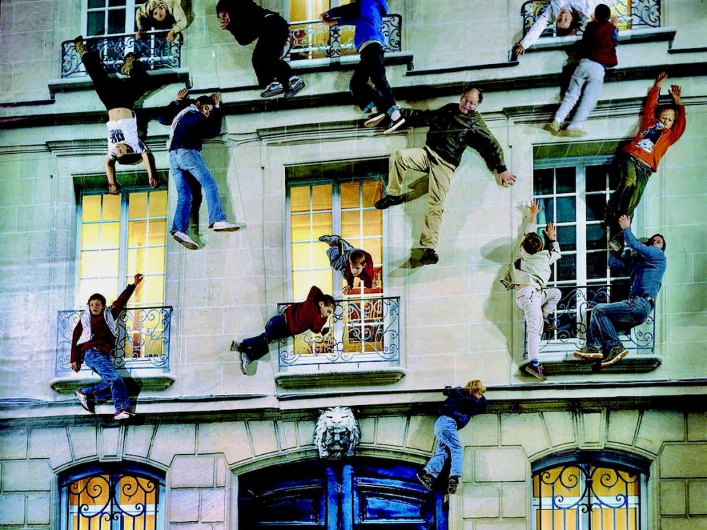 Milano: A Palazzo Reale la prima grande mostra europea di Leandro Erlich
