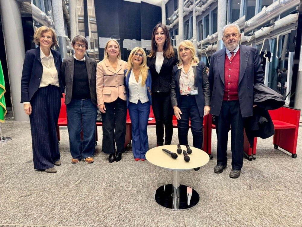 I risultati a ''Mangiare Bene si Impara!'', la tavola rotonda di Palazzo Lombardia — Cosa pensano gli italiani del loro modo di mangiare?