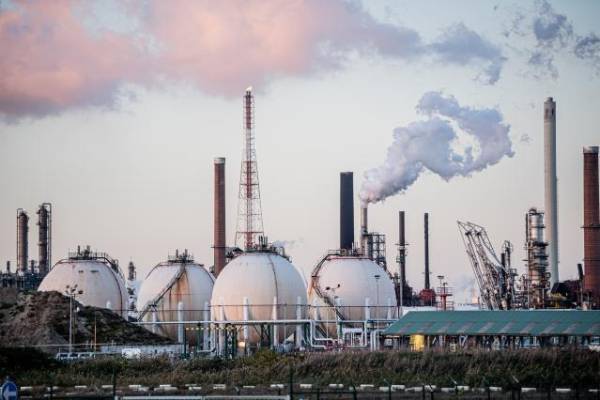 Il Consiglio UE raggiunge un accordo sulle modifiche alla direttiva sulle emissioni industriali per proteggere la salute umana e l'ambiente