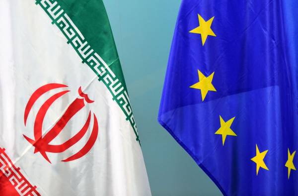 Iran: L'Unione Europea sanziona otto persone e un'entità per violazioni dei diritti umani e di sorveglianza delle telecomunicazioni