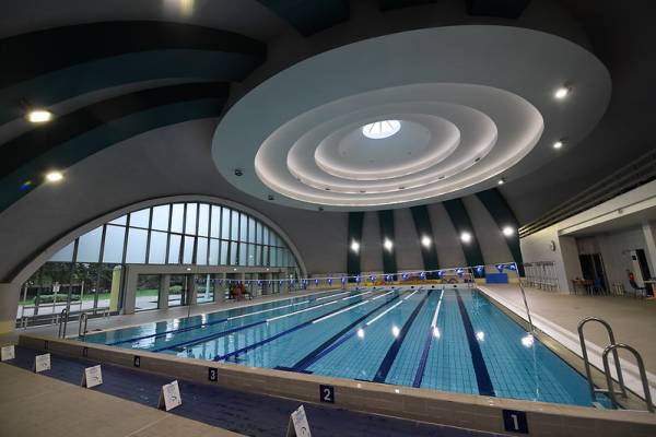 Riaperta la Piscina Carella Cantù a Quarto Oggiaro: Il Ritorno di un Gioiello Ristrutturato